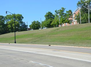 301 S Bridge St, Yorkville, IL 60560