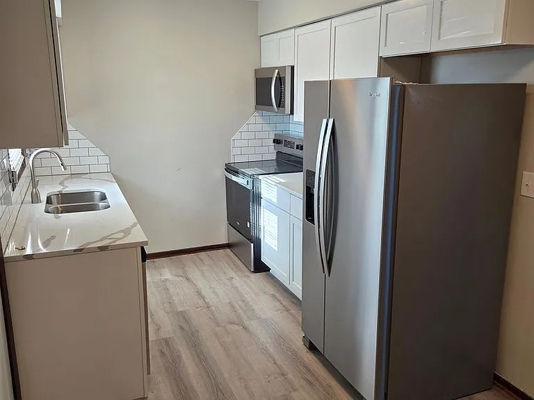 13615 Spring St — Photo 2
