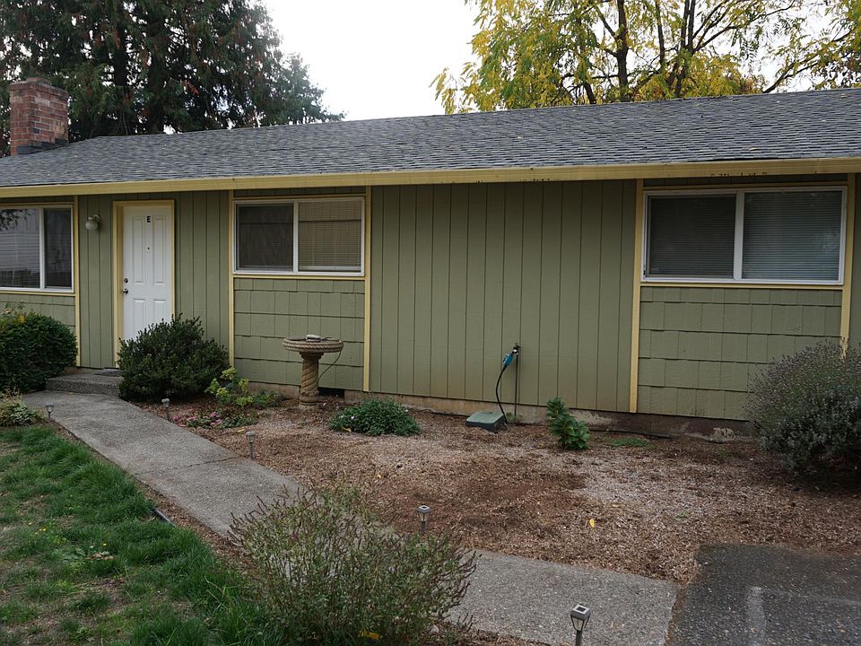 1st image of 3601 E 18th St APT E