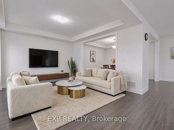 4th image of 149 Westfield Dr