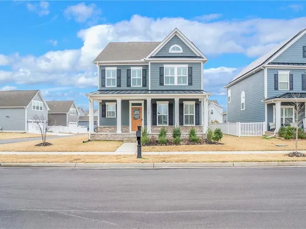 905 Porte Crayon St, Chesapeake, VA 23323