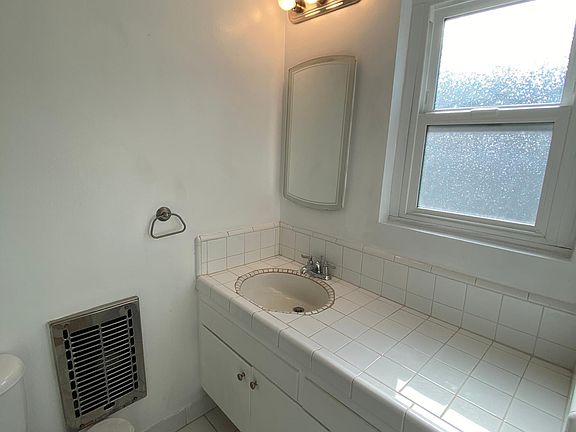 4th image of 1508 S Shenandoah St APT 2