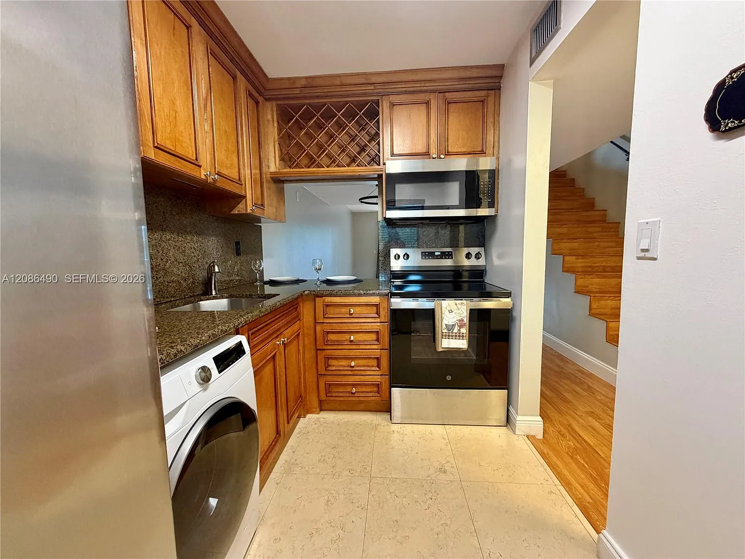 Sunwood Condo — Photo 3