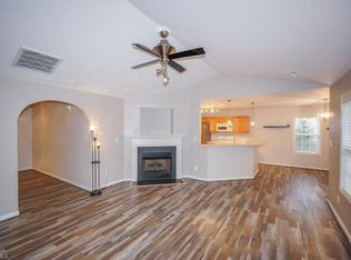 4633 Carlton Ct, Walkertown, NC 27051