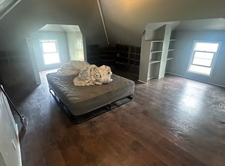 211 Hazelwood Ter, Rochester, NY 14609