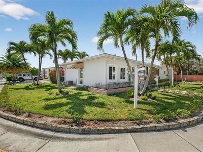 1470 N Treasure Dr, North Bay Village, FL, 33141
