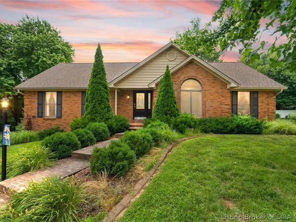3625 Greenfield Drive, New Albany, IN 47150