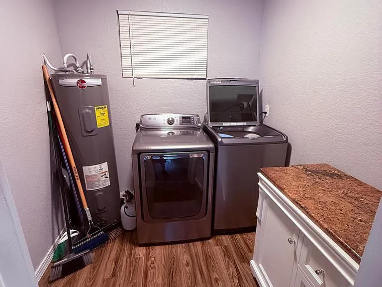 2940 Lake Margaret Dr — Photo 6