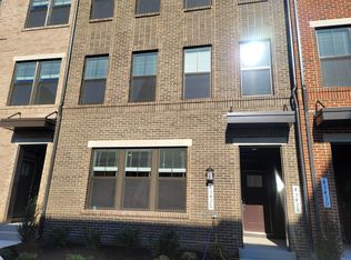43426 Stonewood Crossing Ter, Ashburn, VA 20148