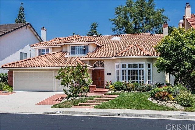 Welcome to 18219 Sheffield Lane!