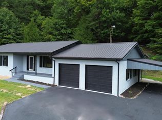 2348 Hopkins Cemetery Rd, Lily, KY 40740