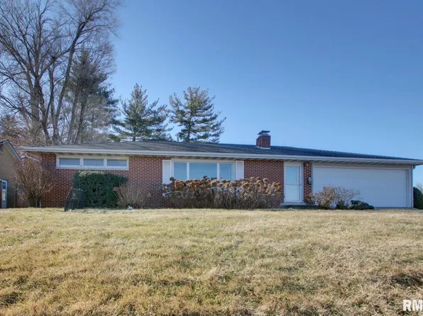 3402 Maine St, Quincy, IL 62301