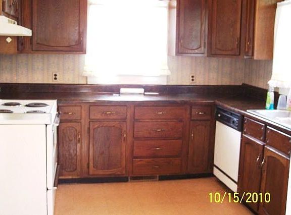 2nd image of 235 Charleston Ave