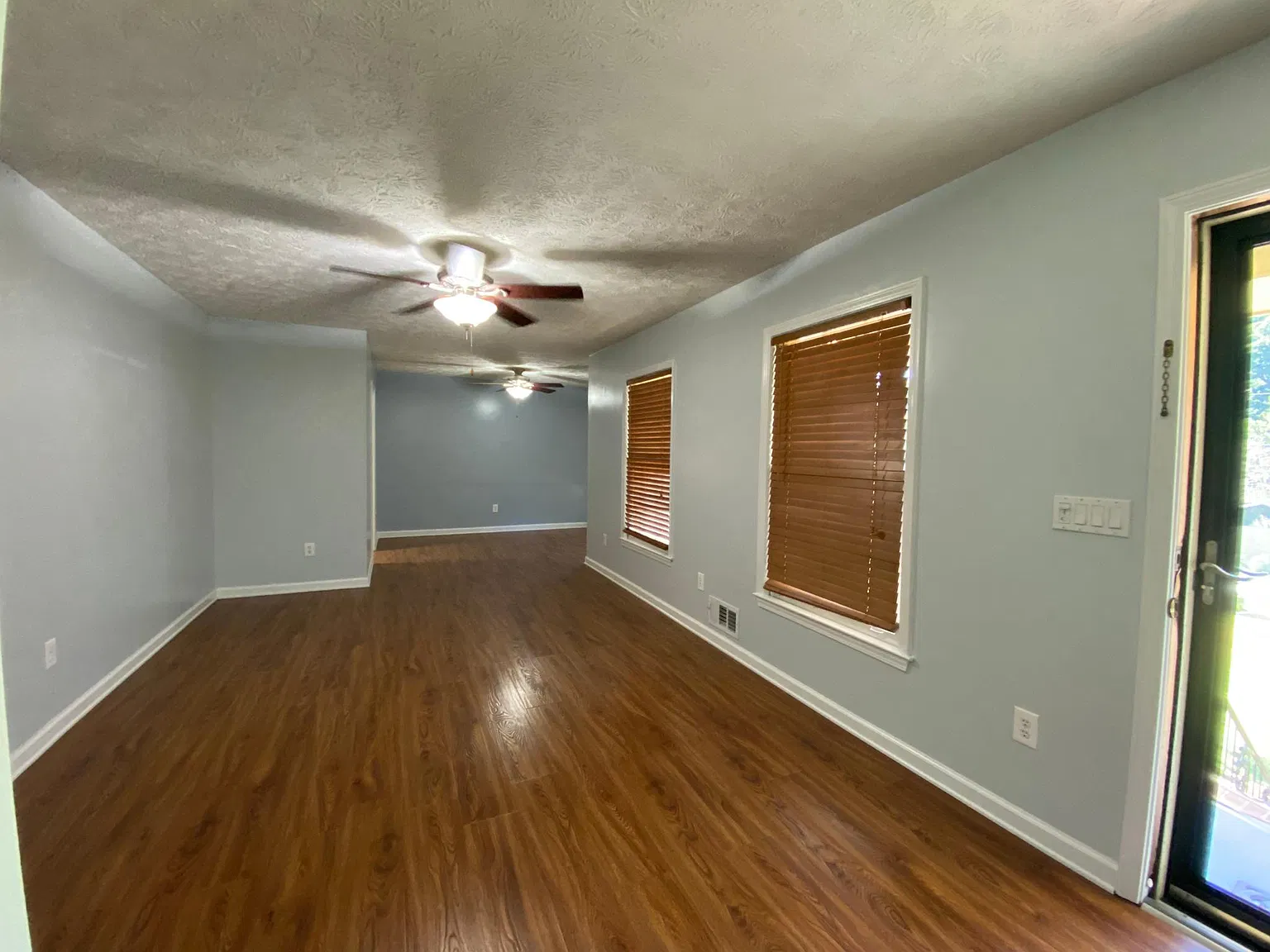 4 bed, 3120 sqft, $2,600 — Photo 1