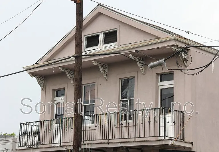 4501-03 Magazine St #4503 — Photo 1