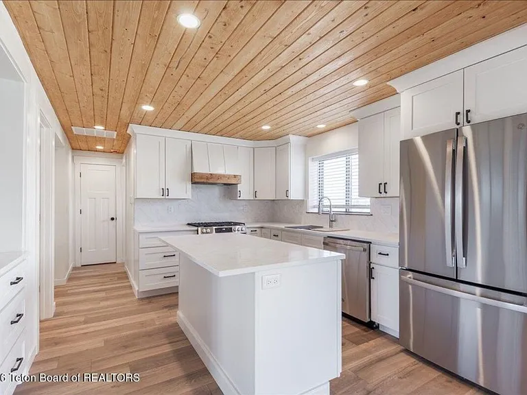 2969 Shark Fin Ln #A — Photo 21