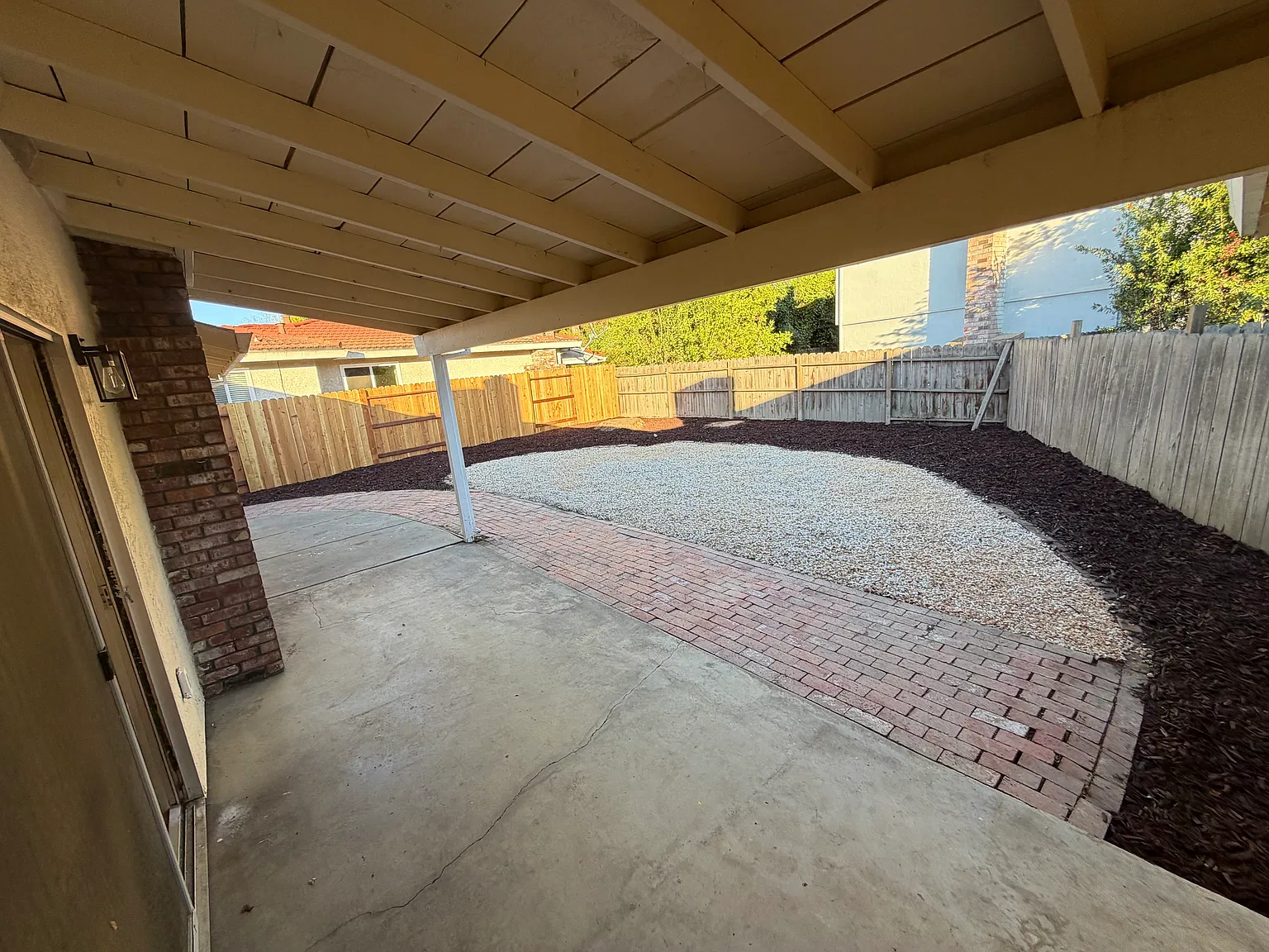 2 bed, 1200 sqft, $2,350 — Photo 4