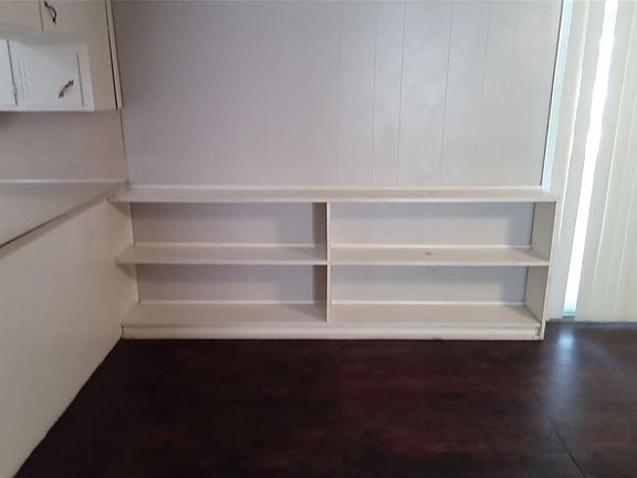 5th image of 10238 Oakpoint Dr