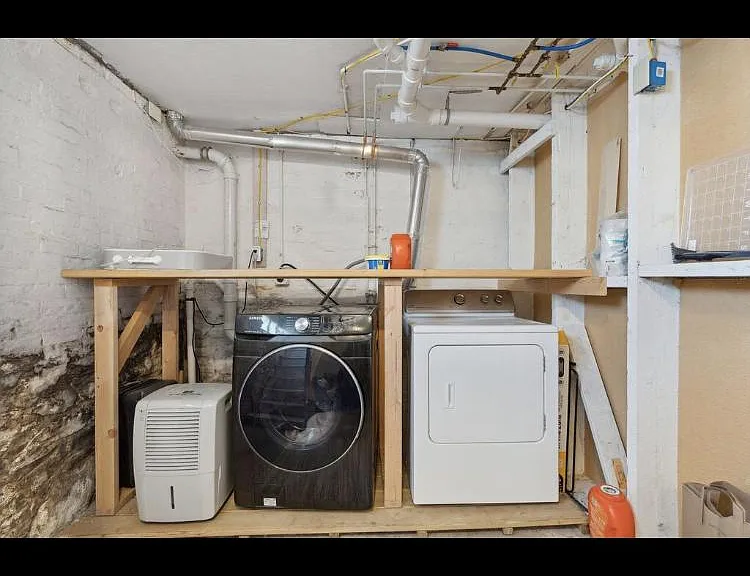 55 Pitt St #4 — Photo 21