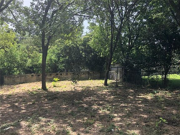 4th image of 9209 Slayton Dr