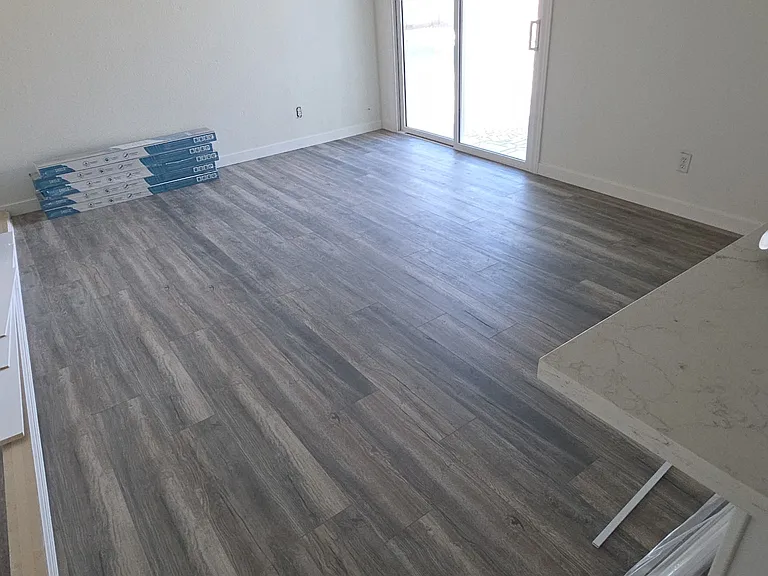 1322 E Broadmor Dr — Photo 10