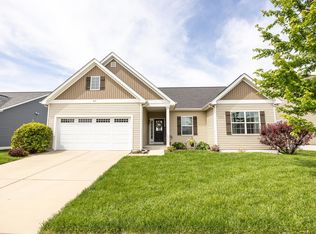 865 Bluff Ridge Ln, Shiloh, IL 62221