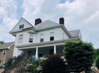 20 Park Ave, Dravosburg, PA 15034