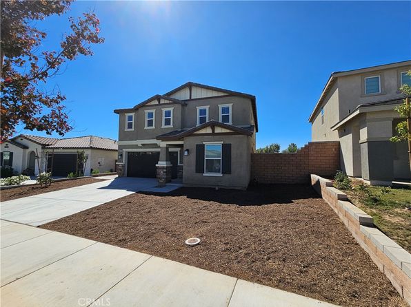 25395 Sedona Ln