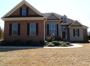 610 Montague Dr, Easley, SC 29640