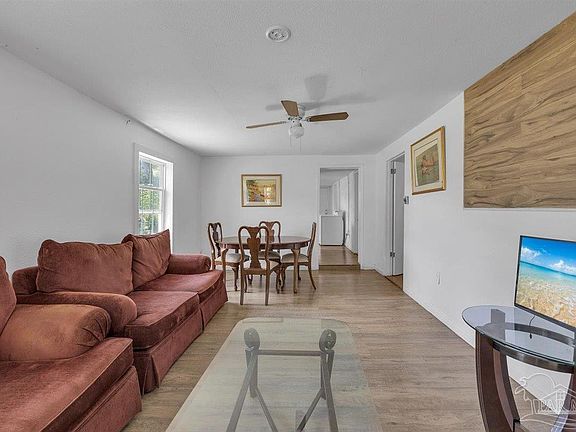 4th image of 2319 W Mallory St