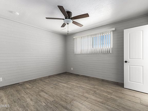 5th image of 3137 N 37th Drive