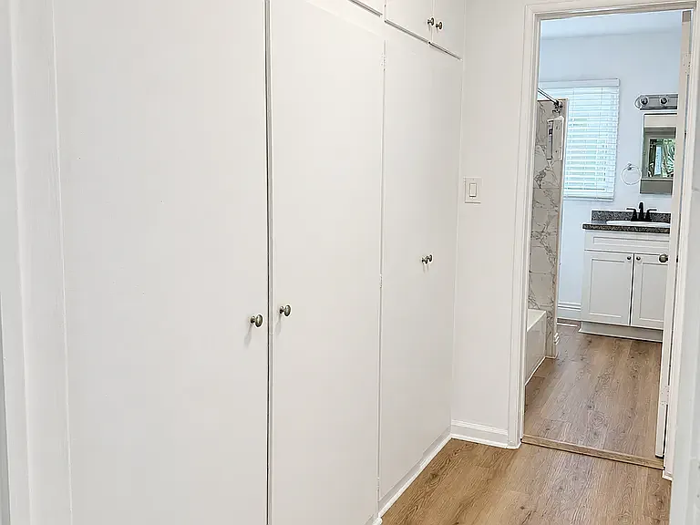 1803 N Gramercy Pl #11D — Photo 5