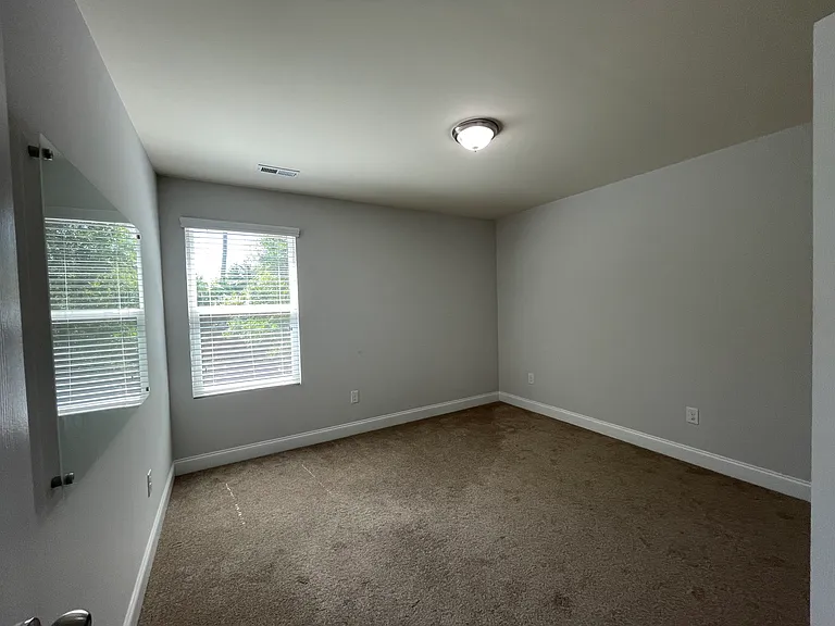 3509 Deborah Dr — Photo 37