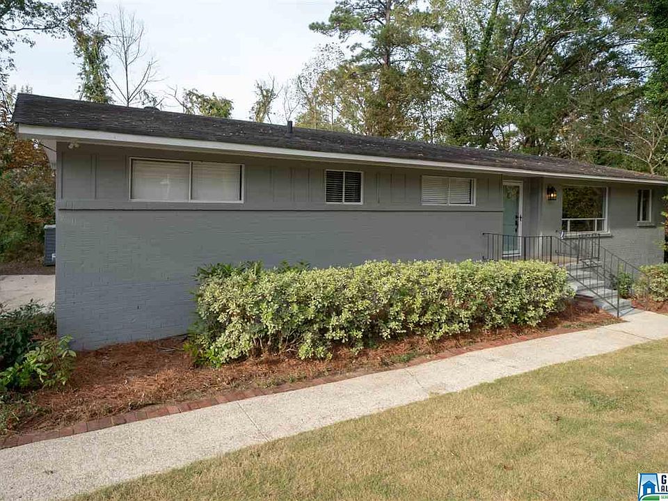 2nd image of 3729 Spearman Dr