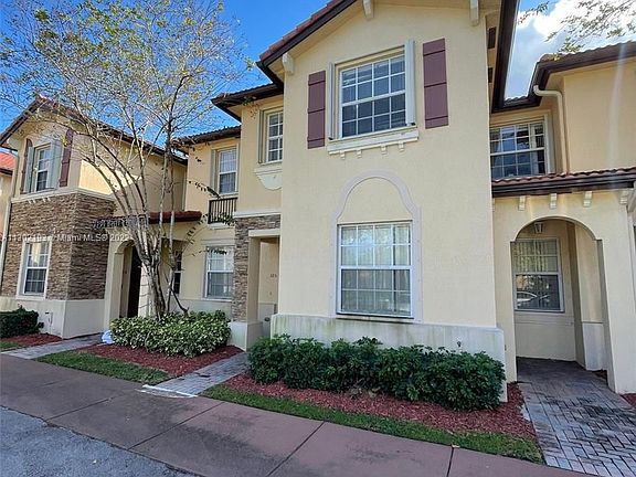 2nd image of 3370 NE 14th Dr #10529