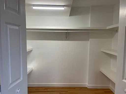 90 Fernwood Ave #2 — Photo 7