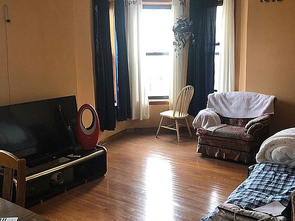 5th image of 692 Macon St #9FAM