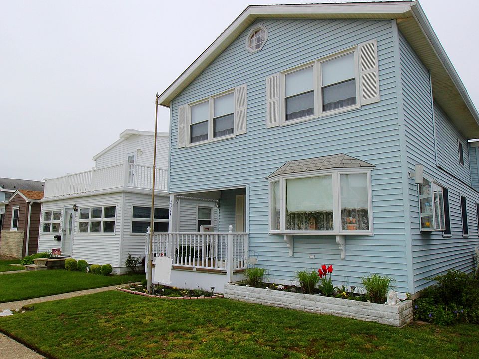 1st image of 2324 West Ave