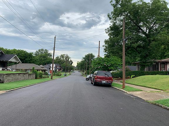 4th image of 1059 Rozelle St