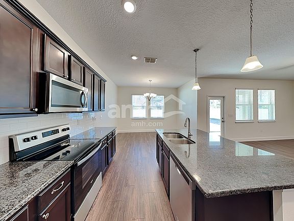 4th image of 4455 Reisswood Loop