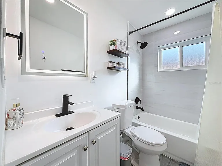 4026 Indianapolis St NE — Photo 19