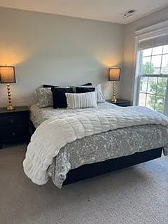 3 bed, 3.5 bath, 1876 sqft, $3,200 — Photo 3
