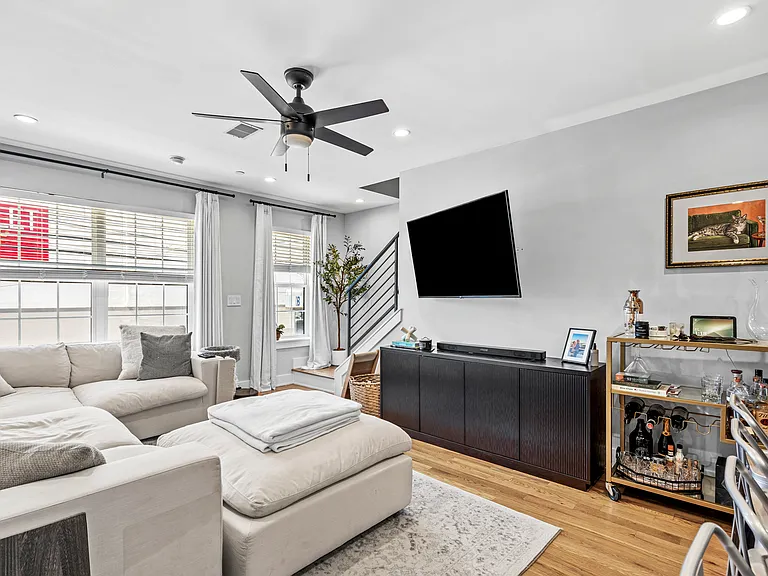 1843 N 2nd St #2 — Photo 5