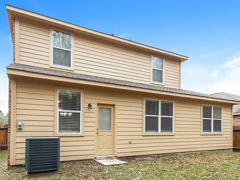 10296 Stone Gate Dr — Photo 17