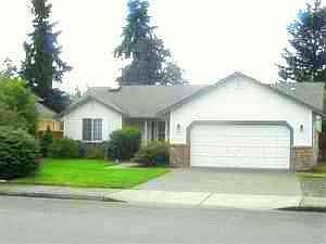 1st image of 9013 Deni Dr NE
