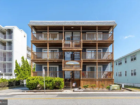 16 75th St Unit 5, Ocean City, MD 21842