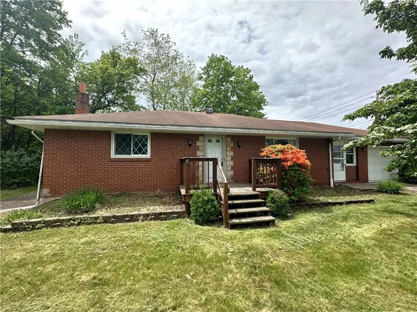 1158 Thermo Village Rd, New Stanton, PA 15672