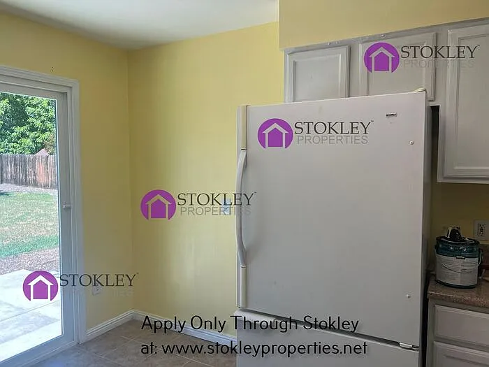 1301 Traynor Rd — Photo 8