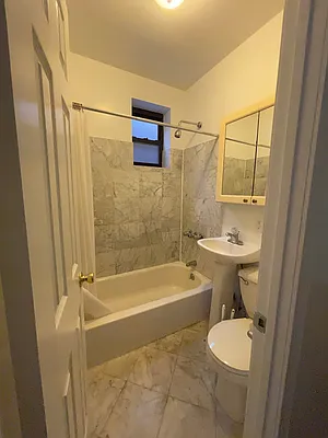 Rented by Peter R. Hungerford, LREB | media 52