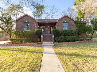 506 Independence Dr, Friendswood, TX 77546